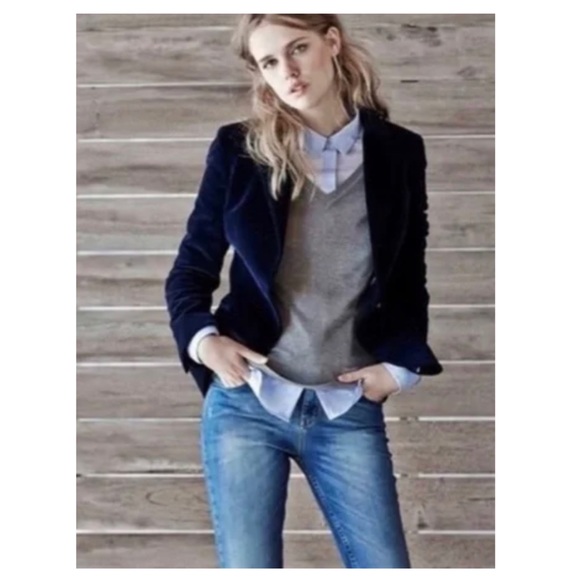 J. Crew Jackets & Blazers - J. Crew Navy Blue Velvet Crop Blazer Jacket EUC 4P